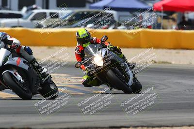 media/Apr-10-2022-SoCal Trackdays (Sun) [[f104b12566]]/Turn 2 (1135am)/